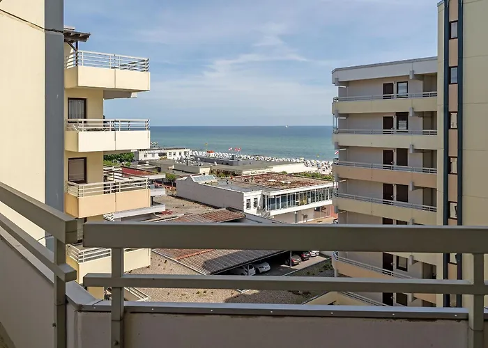 Center 759 * Grömitz